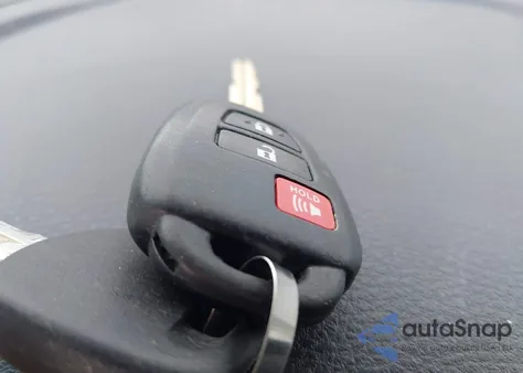 2021 Toyota Tacoma Sr5 V6 from USA, damaged, VIN 5TFAZ5CN5MX108559